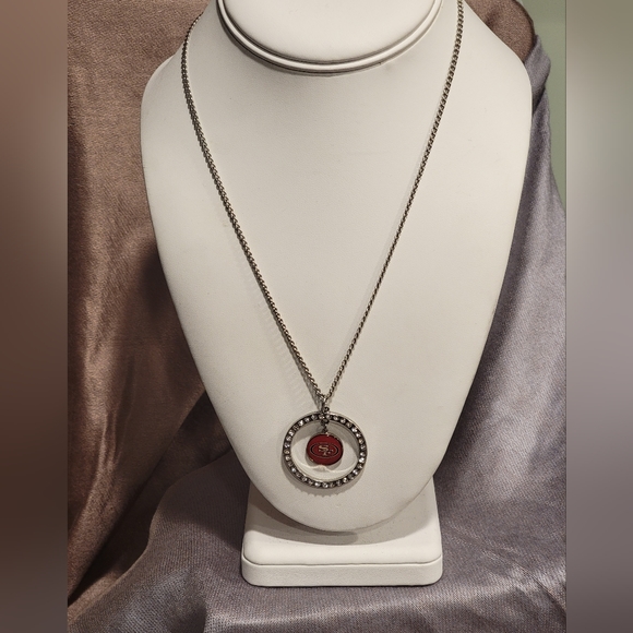 SanFransico 49er's Logo Shiny Dangle Necklace - NFL Licensed Jewelry - Picture 2 of 5